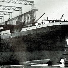 Titanic 31.5.1911 v Belfastu při slavnosti k jeho dokončení
