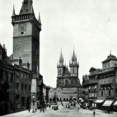 Staroměstské náměstí z roku 1900