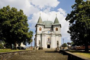 Bazilika Nanebevzetí Panny Marie v Hostýně je nejnavštěvovanějším poutním místem
