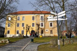 Příbram má nové turistické rozcestníky
