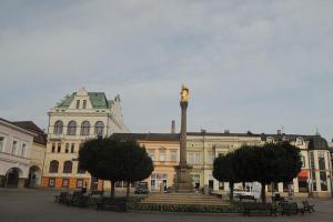 Mariánský sloup v Ústí nad Orlicí je dominantou náměstí