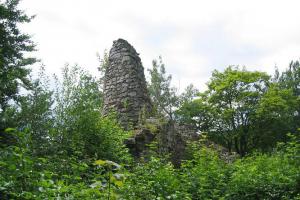 Hrad Rychleby střežil zemskou stezku do Kladska