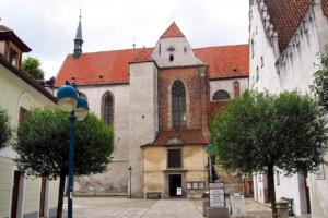 Dominikánský klášter je nejstarší gotickou stavbou v Českých Budějovicích