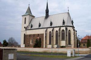 Kostel sv. Jakuba Většího ve Slavětíně skrývá nástěnné malby z poloviny 14. století