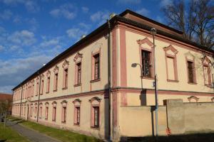 Zámek v Načeradci postavil František Josef ze Starhembergu