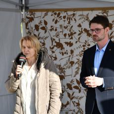 Romana Rybková, kurátorka a Bohumil Černý, ředitel oba z Botanické zahrady hl. m. Prahy
