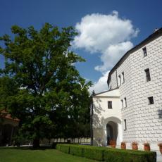 Park před zámkem